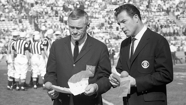 Paul Christman (L) and Frank Gifford (R) were commentators for NBC and CBS’s simulcast of Super Bowl I.